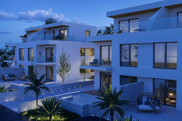 Kastel Sucurac, inşaatı devam eden modern daireler
