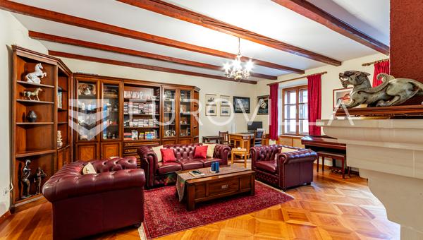 Varazdin, Centar, casa barroca con dos apartamentos independientes.