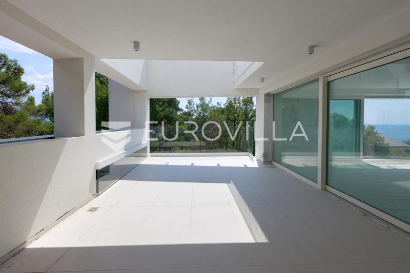 Opatija Privé, exclusivo apartamento de cuatro habitaciones 140,16 m², piscina, gimnasio - 4