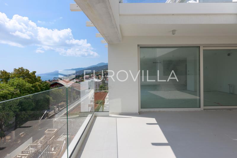 Opatija Privé, exclusivo apartamento de cuatro habitaciones 140,16 m², piscina, gimnasio - 2