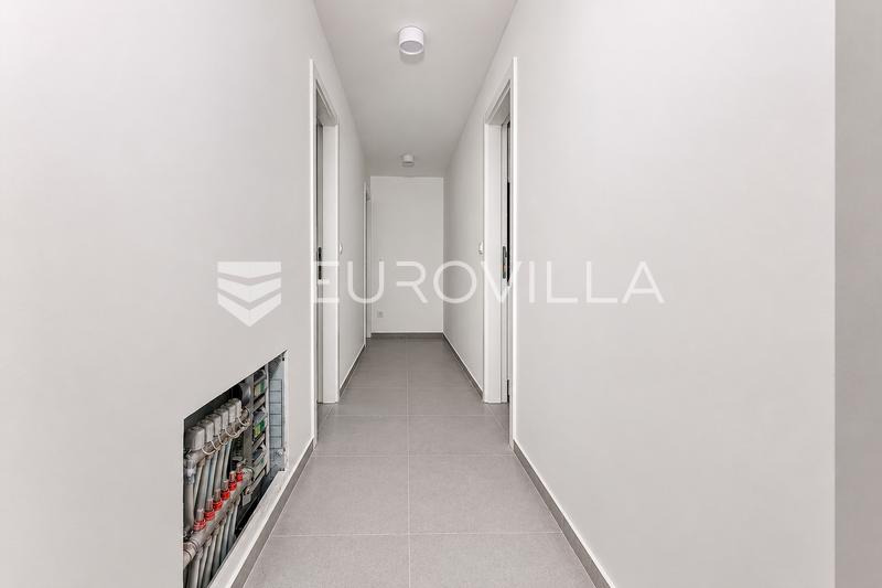 Opatija Privé, exclusivo apartamento de cuatro habitaciones 140,16 m², piscina, gimnasio - 14