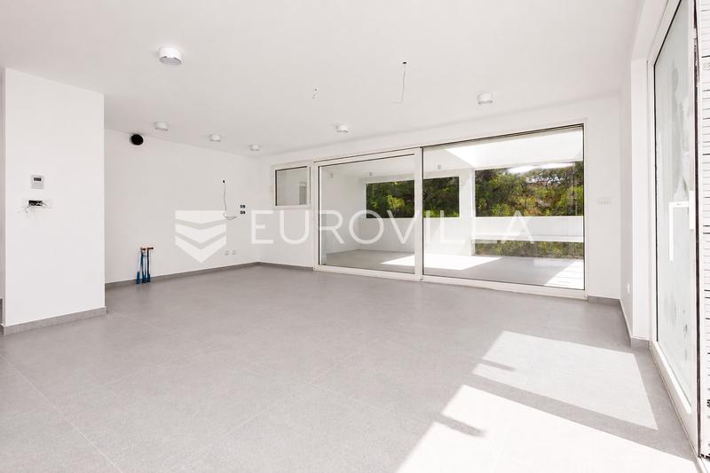 Opatija Privé, exclusivo apartamento de cuatro habitaciones 140,16 m², piscina, gimnasio - 8