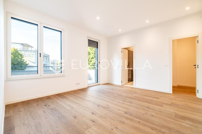 Langov Trg, Novakova luksuzna novogradnja, luksuzan ured 174 m², 2 garaže i spremište - 4