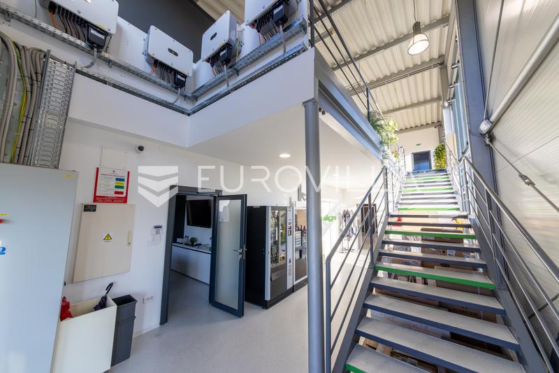 Osijek, Omgeving - Productie-, Opslag- en Kantoorbedrijfscomplex - 10