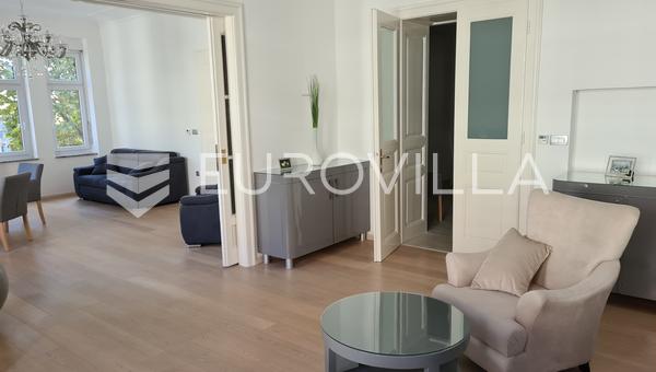 Zagreb, Centrum, Trg Zrtava Fasizma, luksuslejlighed i en førsteklasses beliggenhed, 140 m2