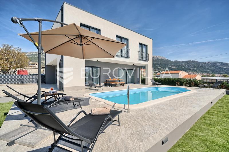 Kastel Novi, villa de nueva construcción en alquiler del 1 de septiembre de 2026 al 1 de julio de 2027. - 32