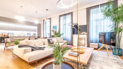 Zagreb, Gajeva, luksuzan četverosoban stan u centru grada, 142 m²