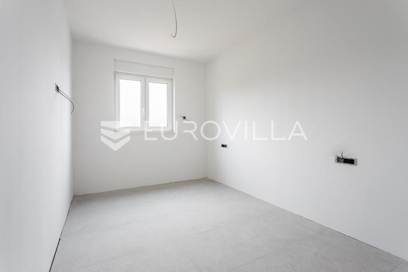 Čiovo, Okrug Gornji, dvosoban stan na drugom katu s pogledom na more