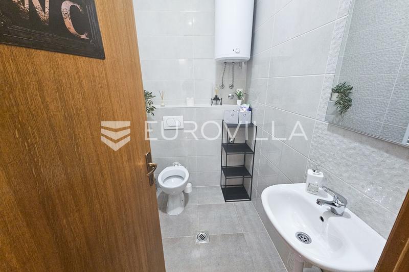 Vinkovci, CENTAR, stambeno, poslovna zgrada 286,41 m² na zemljištu površine 836 m² - 9