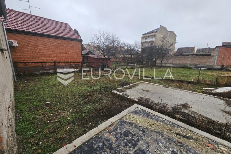 Vinkovci, CENTAR, stambeno, poslovna zgrada 286,41 m² na zemljištu površine 836 m² - 12