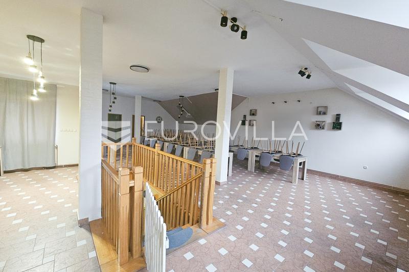 Vinkovci, CENTAR, stambeno, poslovna zgrada 286,41 m² na zemljištu površine 836 m² - 6