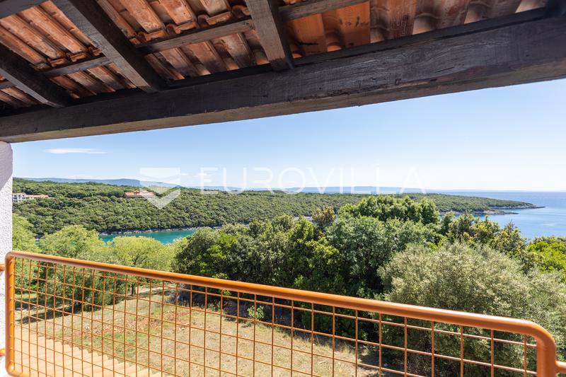 Istria, Duga Uvala - 2. kerros, remontoitu huoneisto kompleksissa merinäköalalla, 150 m merestä - 12
