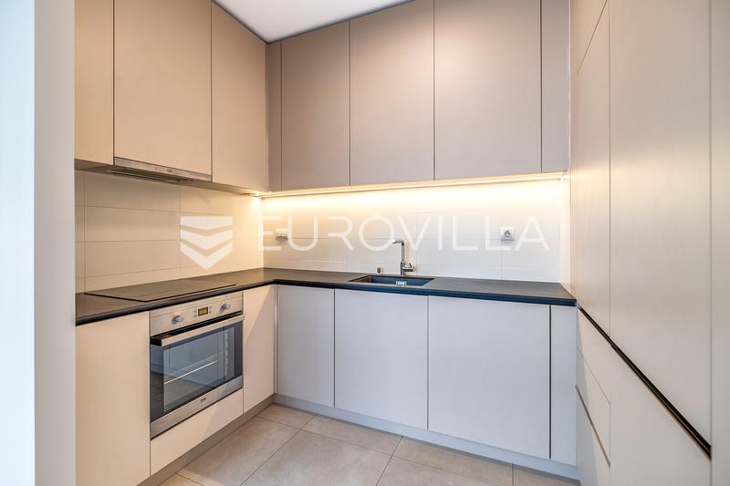 ZAGREB, CITY CENTER - GRADA MAINZA 16 Two-Bedroom Apartment of 40 m² with Garage - RENT - 2