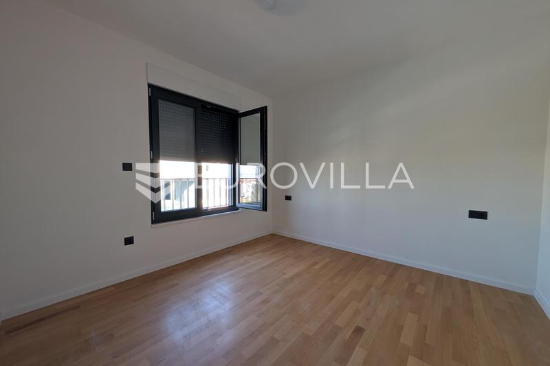 Kastel Stari - Ticari Alan, Teraslı ve 2 Otoparklı 86 m² Ofis - 5