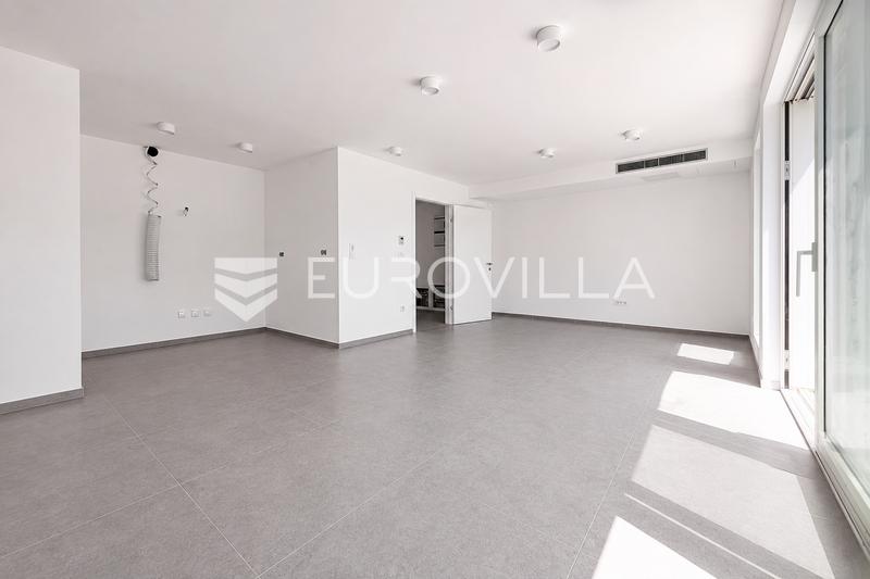 Opatija Privé, ekskluzivan trosoban stan 86 m², bazen, teretana - 6