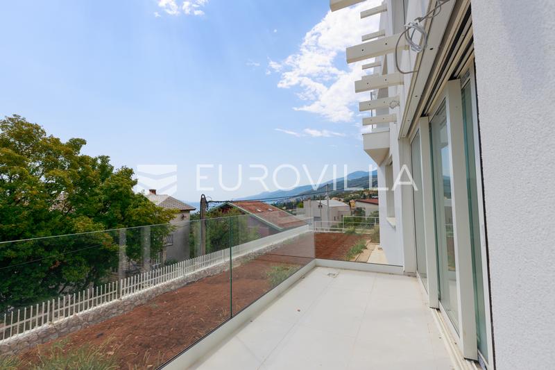 Opatija Privé, ekskluzivan trosoban stan 86 m², bazen, teretana - 14