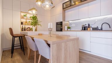 Istria, Novigrad, two-room apartment with sea view and 2 parking spaces