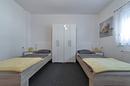 Osijek, Jug II, treværelses lejlighed i stueetagen af en byvilla med 3 lejligheder - 7