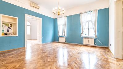 Center, Medulićeva street three bedroom apartment 156 m²