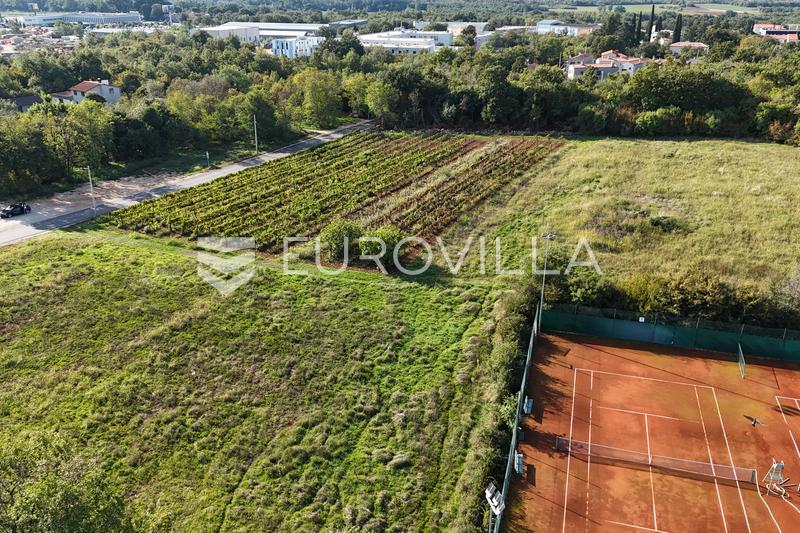 Istria, Porec - Attraktiv tomt på 12.097 m² med utmerket investeringspotensial - 6