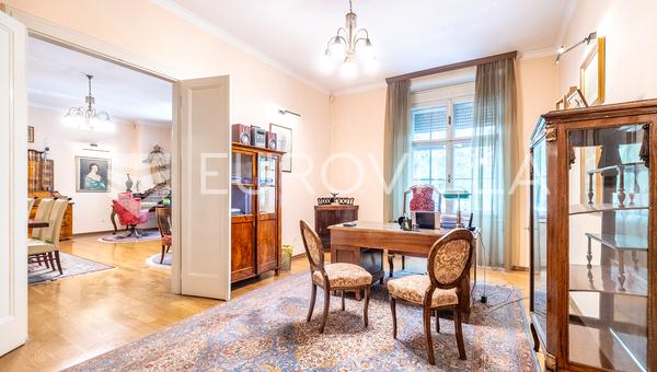 Lenuci At Nalı | Tarihi Bir Dönüm Noktası Binasında Prestijli 180 m² Rezidans