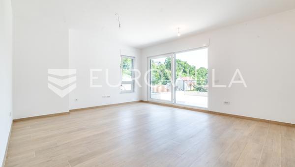 Zagreb, Šestinski dol, Vrhunski četverosoban stan s GPM 105 m2 NKP