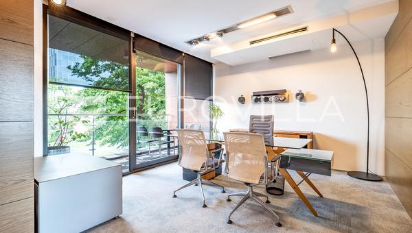 Zagreb, Radnička, poslovni prostor 147 m² na 1. katu stambeno poslovne zgrade