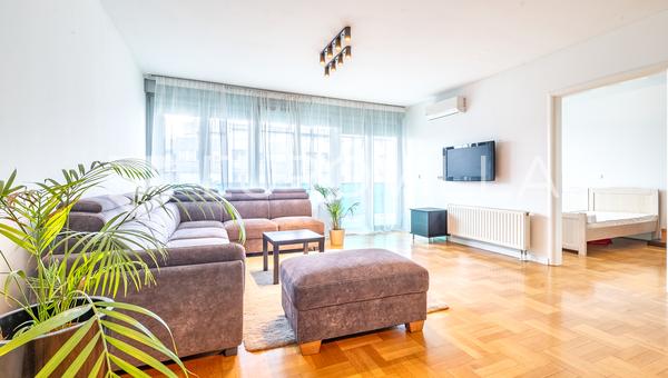 Zagreb, Dubrava, 81 m²'lik güzel bir iki odalı daire