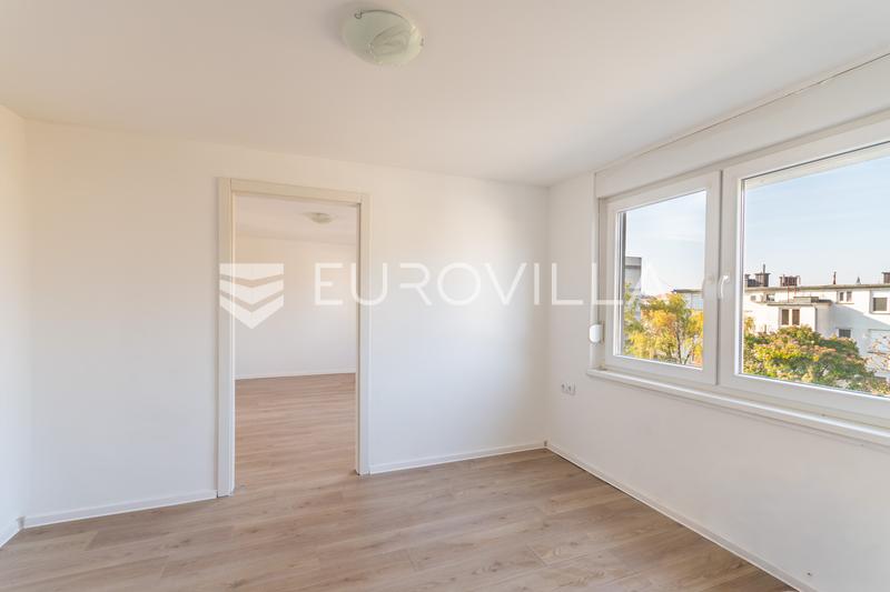 Varaždin, Banfica, felújított, azonnal költözhető lakás, 45 m² - 1