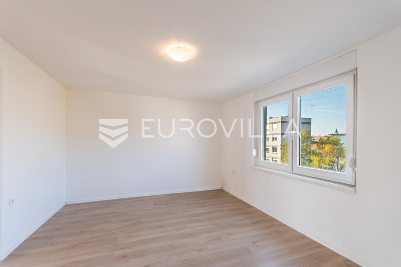 Varaždin, Banfica, felújított, azonnal költözhető lakás, 45 m² - 3