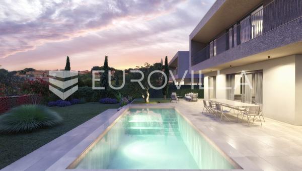 Istria, Kastelir, terreno edificable de 819m2 con proyecto y permiso de construcción válido.