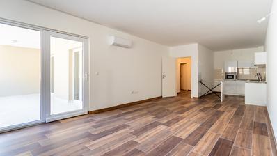Ciovo, Okrug Gornji, apartamento de dois quartos no rés do chão - primeira linha do mar