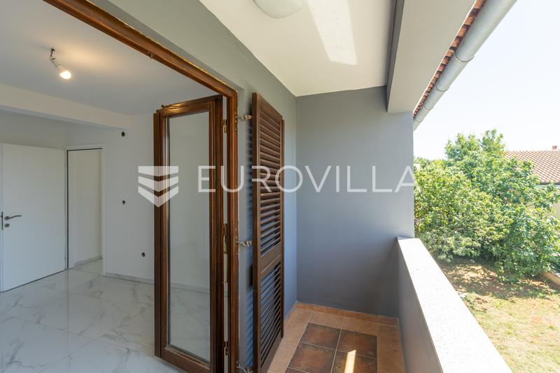 Istria, dintorni di Parenzo - Moderno appartamento al primo piano con ampio giardino e grande terrazza - 10