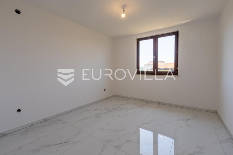 Istria, dintorni di Parenzo - Moderno appartamento al primo piano con ampio giardino e grande terrazza - 6