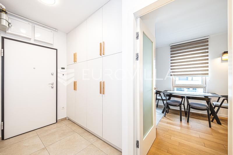 Novi Zagreb, Dugave, excellent two-bedroom apartment 69.27 m², parking - 14