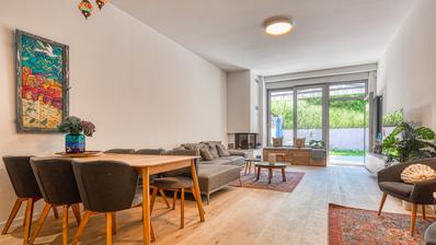 Zágráb, Medveščak, luxus kivitelezésű, 203,91 m2-es négyszobás lakás kerttel