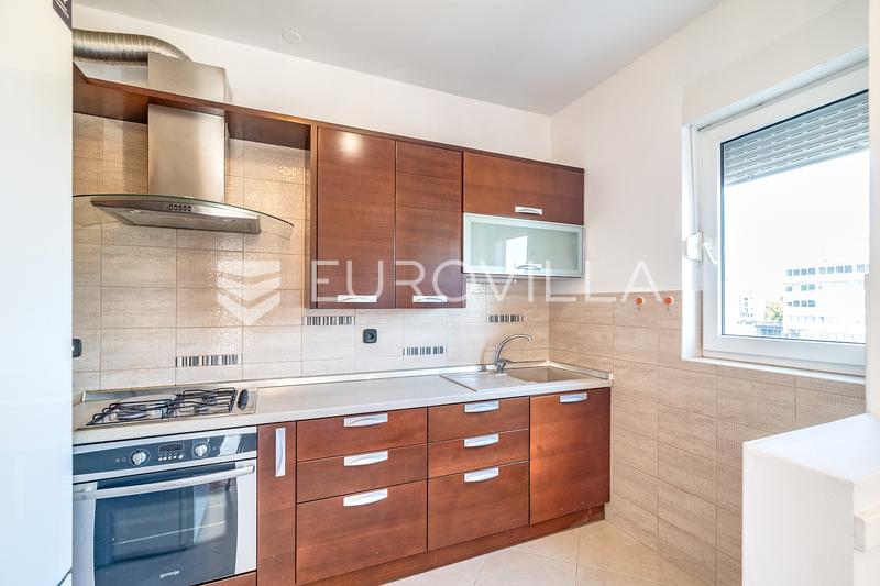 Zagreb, Knezija, Einzimmerwohnung, 3. Stock, 59 m², Aufzug - 5