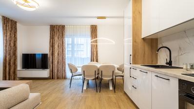 Podstrana, Strožanac, zariadený jednoizbový byt na dlhodobý prenájom, 45 m²