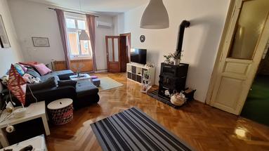 Karlovac, Centrum, lejlighed 231 m², fremragende beliggenhed