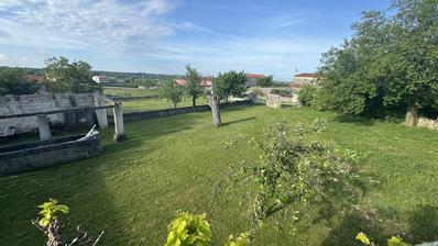 Tinjan, Kamena stancija u srcu Istre