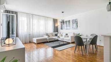 Tresnjevka, Trakoscanska appartement meublé de trois chambres avec garage 90 m²