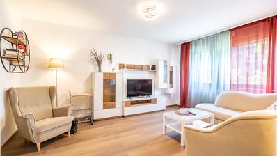 Zagreb, Trešnjevka, comfortable two-bedroom apartment for rent, 75 m²