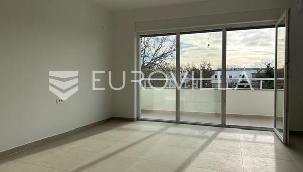 Istria, Medulin, amplio apartamento en un edificio nuevo, cerca del mar