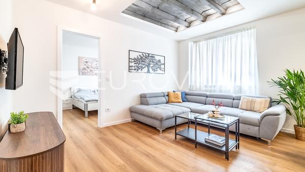 Zagreb, Kvatrić, a comfortable 68 m² two-bedroom apartment, first rental.