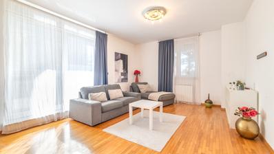 Zagreb, Goljak, prekrasan trosoban stan sa balkonom, 92 m²