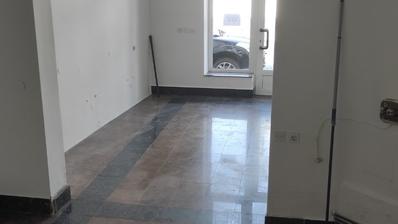 Slavonski Brod, Mesiceva utca - Kereskedelmi terület, 36,57 m²
