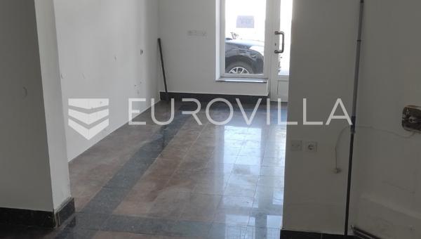 Slavonski Brod, Calle Mesiceva - Espacio comercial, 36,57 m²