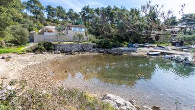 Ciovo Okrug Gornji, jordbruksmark, första raden mot havet.