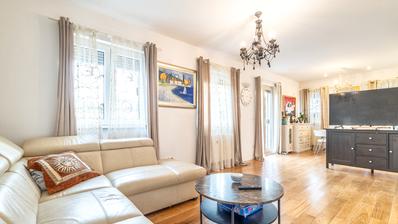 Zagreb, Lašćina, kuća 160 m² s parkirnim mjestima i vrtom