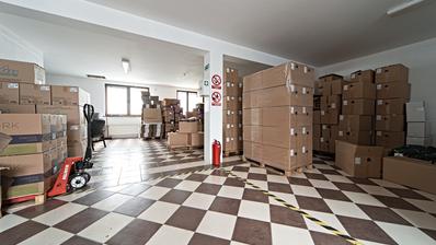 Osijek, Industrijska zona Čepinska, najam skladišta 100 m²